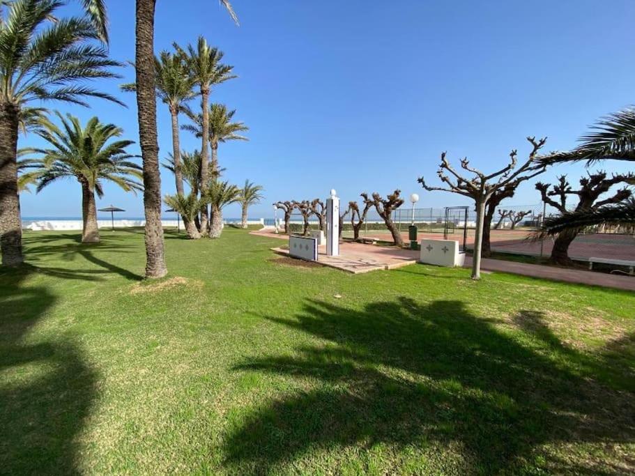 Апартаменты Atico Exclusivo Denia Y Playa Экстерьер фото