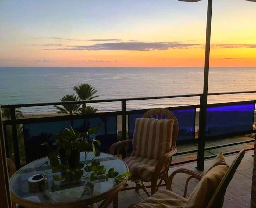 Апартаменты Atico Exclusivo Denia Y Playa Экстерьер фото